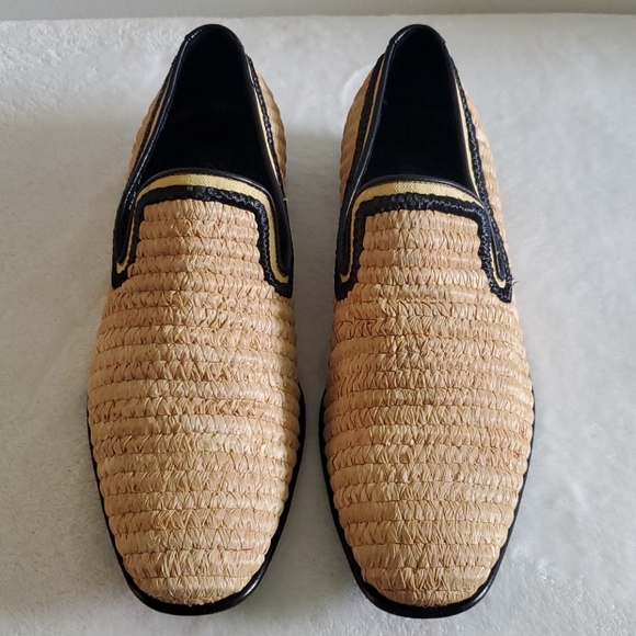 Donald J. Pliner Other - Donald Pilner "Pascow" Natural Woven&Black Leather